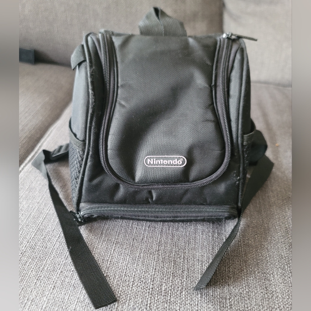 Compact Nintendo Carrying Bag